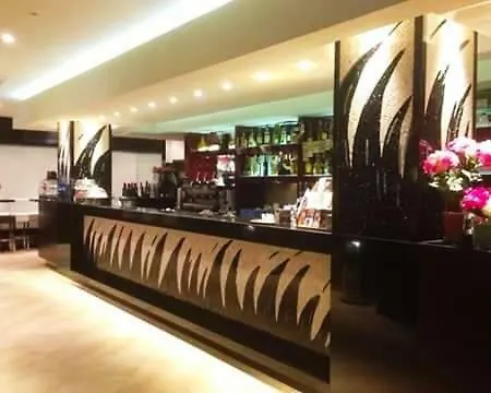 Casa de hóspedes Golden 3*